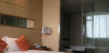 Hubei Ziyang Lake Hotel - Ухан Екстериор снимка